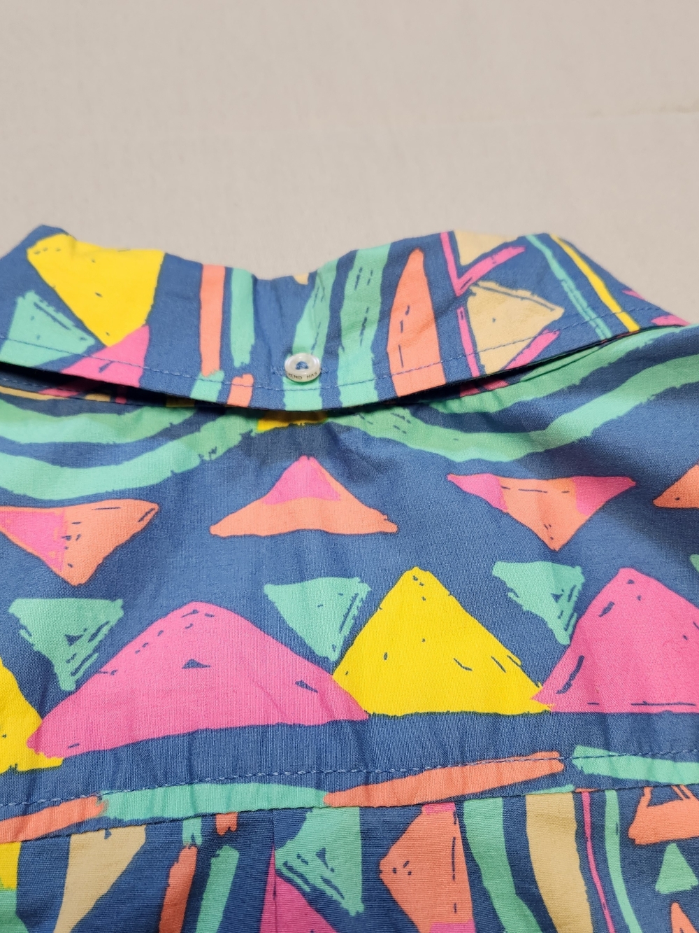 chubbies Men’s Vibrant Geometric Button-Down Shirt in Navy, Pink, Yellow & Teal - Picture 7 of 7